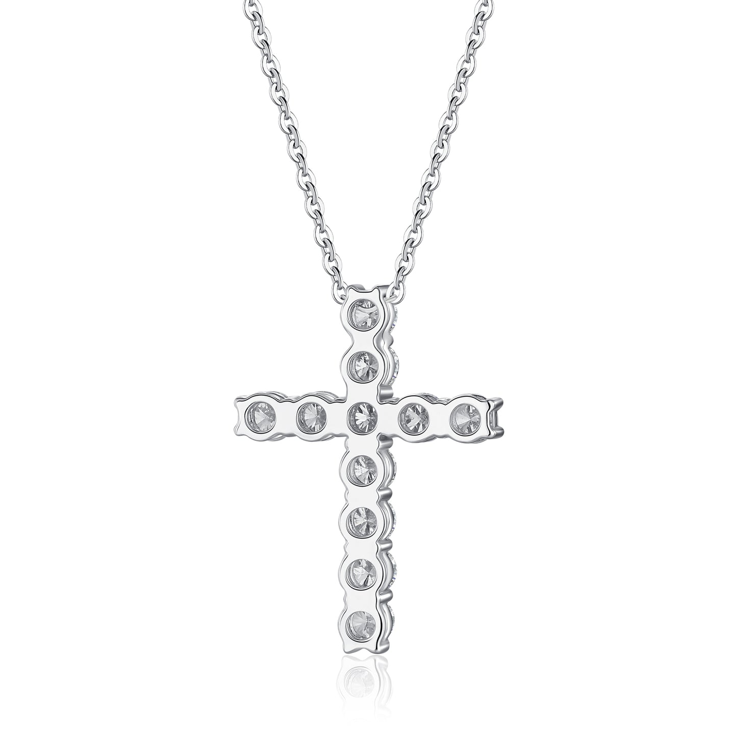 Collar de oro blanco de 18 quilates con cruz de diamantes